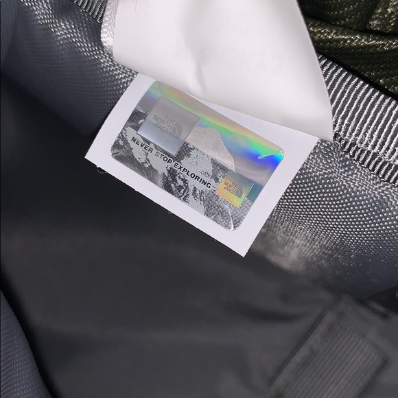 NWT The North Face Top Loader Daypack Backpack - Picture 9 of 13